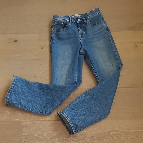 Madewell Mid Rise Kick Out Jeans Women's sz 26 Denim Crop/Ankle Jeans - Picture 1 of 12
